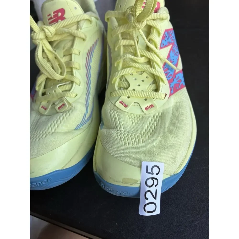 New Balance Two WXY v5 Limelight Azure Basketball Shoes BB2WYYL5 Men’s Size 8.5